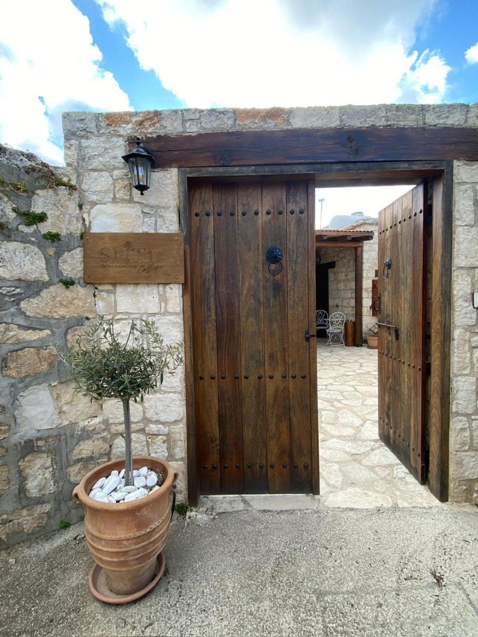 Spiti Calliope Катикас Екстериор снимка