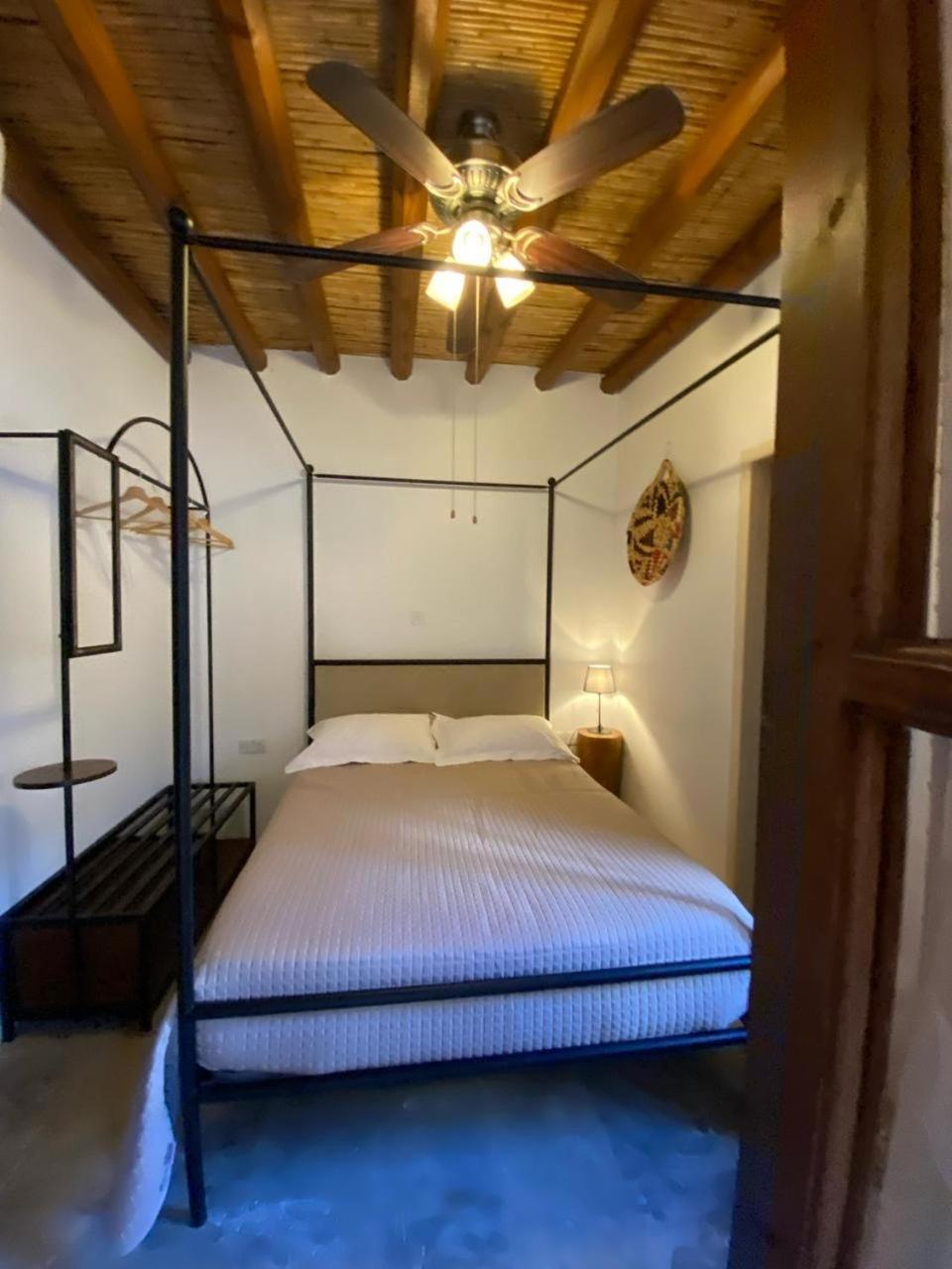 Spiti Calliope Катикас Екстериор снимка