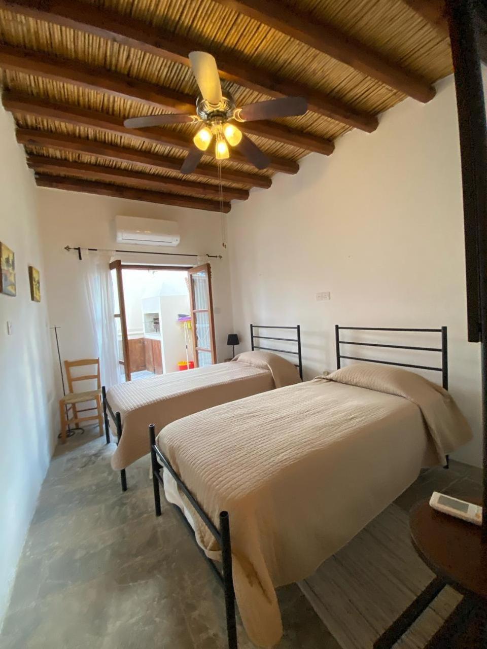 Spiti Calliope Катикас Екстериор снимка