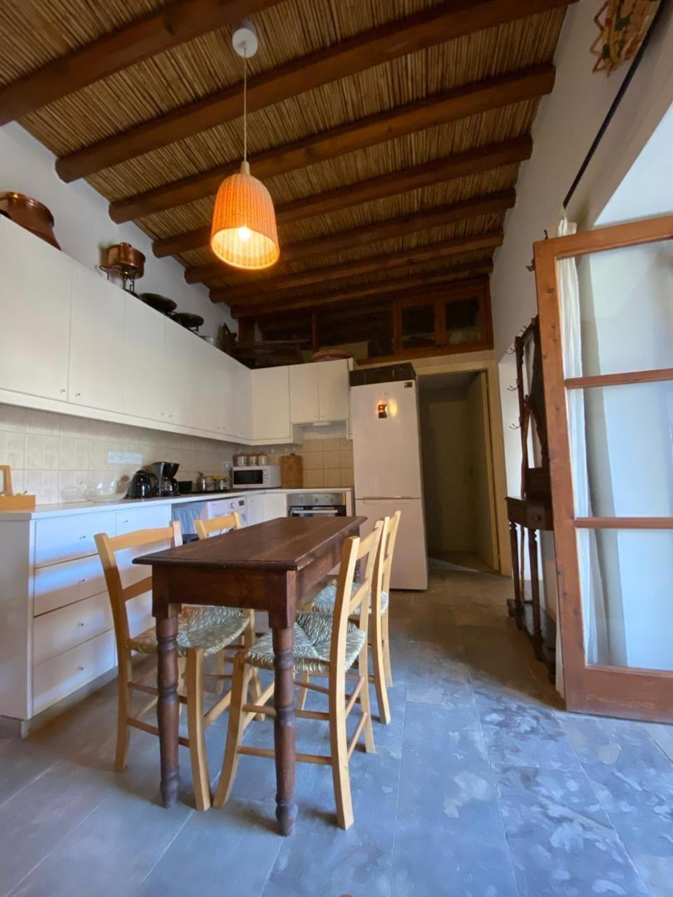 Spiti Calliope Катикас Екстериор снимка