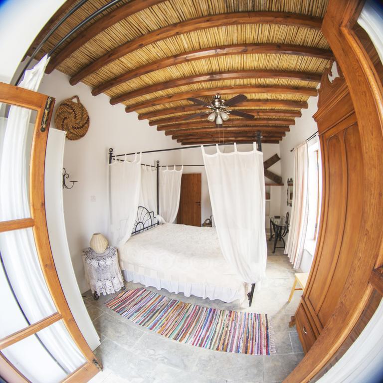 Spiti Calliope Катикас Екстериор снимка
